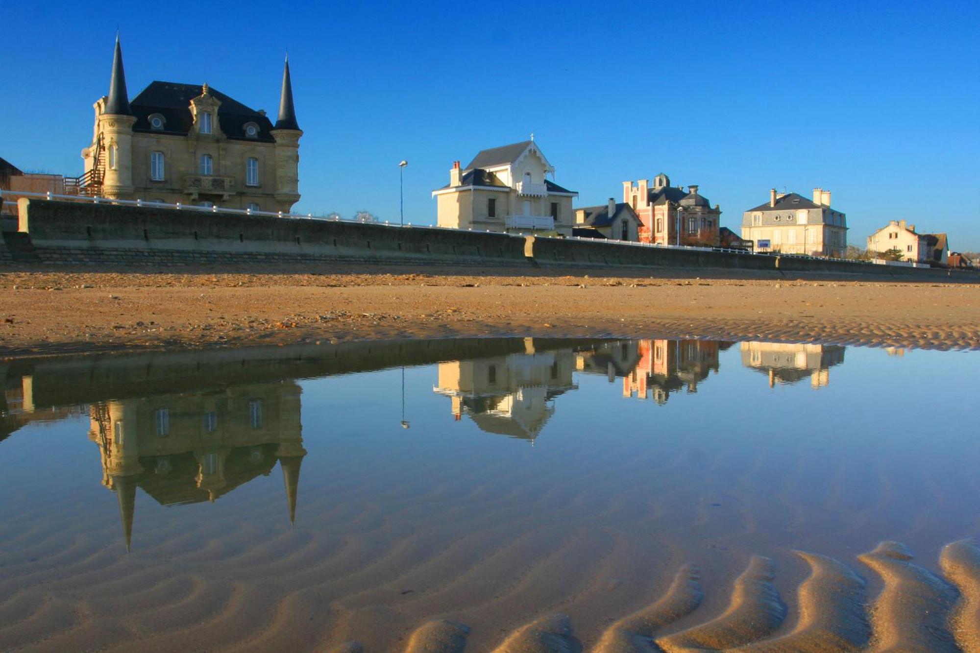 Les Tourelles Village De Vacances Asnelles Exteriör bild